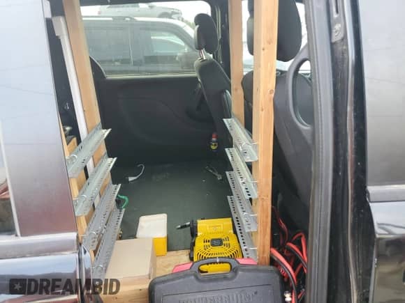 2017 Dodge Grand Caravan SE Plus z VIN 2C4RDGBG8HR855979, wystawiony jako Copart lot #85843385 z przebiegiem 102 868 mil mil oraz Szkoda całkowita • Salvage title. Historia ofert i sprzedaży dostępna na DreamBid. Obrazek 11.