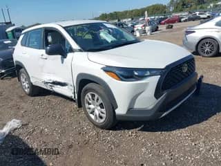 2022 Toyota Corolla Cross L с VIN 7MUAAABG9NV005886, выставлен на аукционе IAAI как лот 43377564 с пробегом 29 944 миль миль и . История ставок и продаж доступна на DreamBid. Изображение 1.