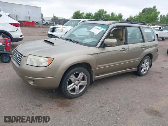 2008 Subaru Forester XT Limited с VIN JF1SG69638H715016, выставлен на аукционе IAAI как лот 42558604 с пробегом 190 717 миль миль и . История ставок и продаж доступна на DreamBid. Изображение 2.
