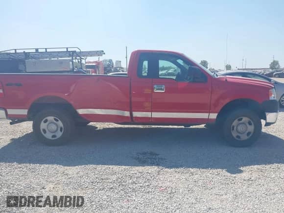 2005 Ford F-150 XL with VIN 1FTRF14565NA65236, listed as a IAAI auction lot 43212302 with 40,099 mi miles and . Bid and sale history available at DreamBid. Image 13.