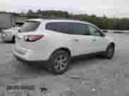 2017 Chevrolet Traverse LT z VIN 1GNKRHKD6HJ213304, wystawiony jako Copart lot #70030885 z przebiegiem 174 205 mil mil oraz Czysty tytuł • Clean title. Historia ofert i sprzedaży dostępna na DreamBid. Obrazek 3.