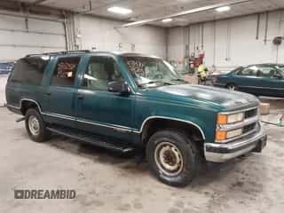 1997 Chevrolet Suburban with VIN 1GNFK16R5VJ439638, listed as a IAAI auction lot 43470424 with 145,866 mi miles and . Bid and sale history available at DreamBid. Image 1.