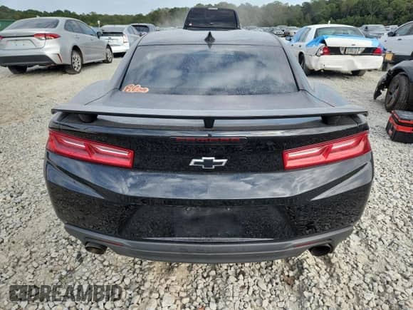 2018 Chevrolet Camaro 1LT with VIN 1G1FB1RS5J0102824, listed as a Copart auction lot 82388185 with 109,024 mi miles and Salvage title. Bid and sale history available at DreamBid. Image 6.