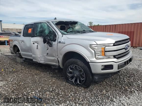 2019 Ford F-150 XL z VIN 1FTEW1E45KFB88195, wystawiony jako Copart lot #70554255 z przebiegiem Nie podano mil oraz Szkoda całkowita • Salvage title. Historia ofert i sprzedaży dostępna na DreamBid. Obrazek 4.