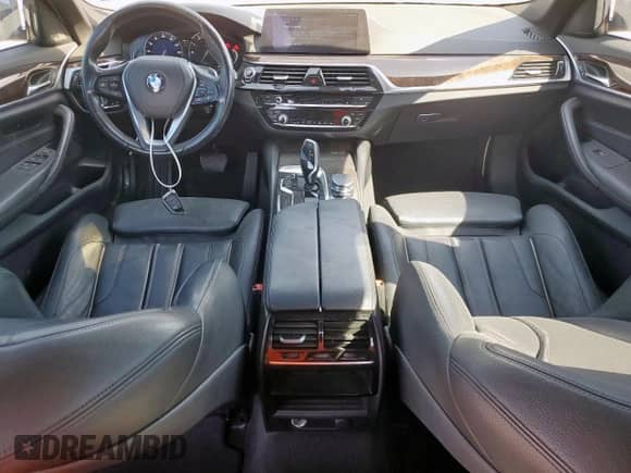 2017 BMW 5 Series 530i с VIN WBAJA5C39HG893998, выставлен на аукционе Copart как лот 82451965 с пробегом 99 329 миль миль и Чистый • Clean title. История ставок и продаж доступна на DreamBid. Изображение 8.