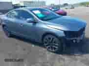 2017 Volvo S60 Dynamic с VIN YV126MFL4H2432746, выставлен на аукционе IAAI как лот 42219365 с пробегом 169 504 миль миль и . История ставок и продаж доступна на DreamBid. Изображение 1.