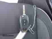 2023 Chevrolet TrailBlazer LS z VIN KL79MMS24PB044225, wystawiony jako IAAI lot #42994485 z przebiegiem 27 232 mil mil oraz . Historia ofert i sprzedaży dostępna na DreamBid. Obrazek 11.