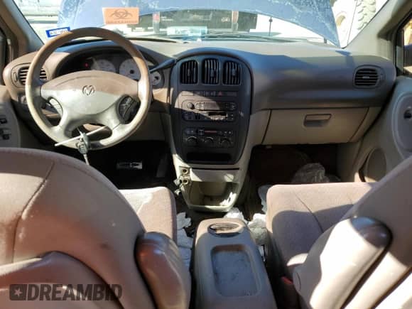 2001 Dodge Caravan EX z VIN 2B4GP74L51R302668, wystawiony jako Copart lot #43457774 z przebiegiem 259 648 mil mil oraz Szkoda całkowita • Salvage title. Historia ofert i sprzedaży dostępna na DreamBid. Obrazek 8.