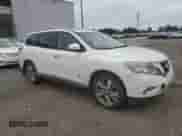 2014 Nissan Pathfinder Platinum Hybrid with VIN 5N1CR2MM4EC641908, listed as a Copart auction lot 69035065 with 154,244 mi miles and Salvage title. Bid and sale history available at DreamBid. Image 4.