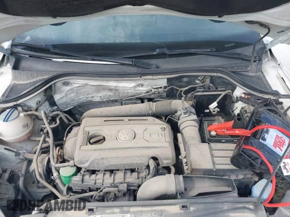 2011 Volkswagen Tiguan S с VIN WVGAV7AX4BW513998, выставлен на аукционе IAAI как лот 43051783 с пробегом 212 848 миль миль и . История ставок и продаж доступна на DreamBid. Изображение 10.