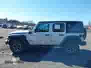 2023 Jeep Wrangler Rubicon с VIN 1C4JJXR66PW608856, выставлен на аукционе IAAI как лот 41757719 с пробегом 15 822 миль миль и . История ставок и продаж доступна на DreamBid. Изображение 14.