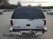 1999 Chevrolet Blazer LT z VIN 1GNDT13W1X2163194, wystawiony jako Copart lot #82897414 z przebiegiem Nie podano mil oraz Szkoda całkowita • Salvage title. Historia ofert i sprzedaży dostępna na DreamBid. Obrazek 6.