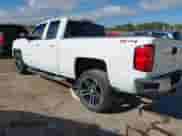 2015 Chevrolet Silverado 1500 LT z VIN 1GCVKREC4FZ386188, wystawiony jako IAAI lot #43282707 z przebiegiem 100 665 mil mil oraz . Historia ofert i sprzedaży dostępna na DreamBid. Obrazek 3.