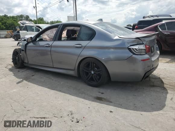 2016 BMW 5 Series 550i z VIN WBAKN9C58GD962567, wystawiony jako Copart lot #58917715 z przebiegiem Nie podano mil oraz Szkoda całkowita • Salvage title. Historia ofert i sprzedaży dostępna na DreamBid. Obrazek 2.