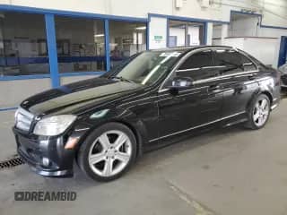 2010 Mercedes-Benz C 300 Sport с VIN WDDGF5EB8AR118143, выставлен на аукционе Copart как лот 70697805 с пробегом 191 045 миль миль и Списание • Salvage title. История ставок и продаж доступна на DreamBid. Изображение 1.