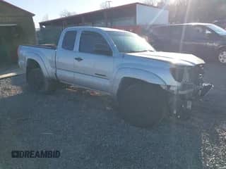 2006 Toyota Tacoma с VIN 5TEUU42N76Z213509, выставлен на аукционе IAAI как лот 41520977 с пробегом 186 804 миль миль и . История ставок и продаж доступна на DreamBid. Изображение 1.
