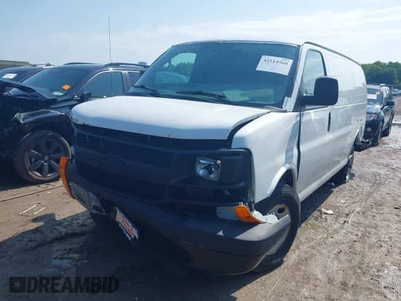 2015 Chevrolet Express Cargo with VIN 1GCWGFCF1F1143860, listed as a IAAI auction lot 42514568 with 197,012 mi miles and . Bid and sale history available at DreamBid. Image 2.