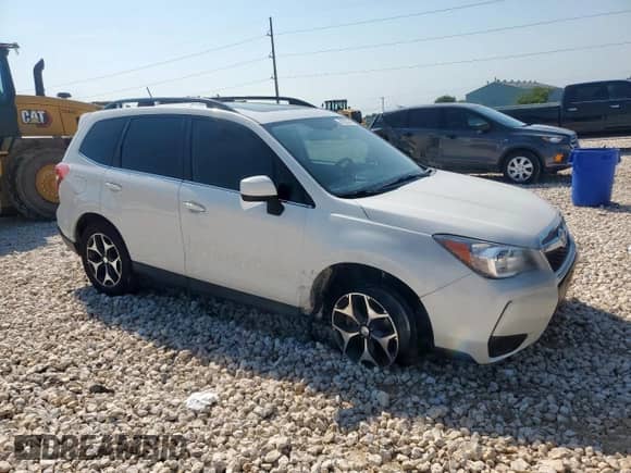 2015 Subaru Forester XT Premium z VIN JF2SJGDC0FH826250, wystawiony jako Copart lot #68205375 z przebiegiem 78 580 mil mil oraz Szkoda całkowita • Salvage title. Historia ofert i sprzedaży dostępna na DreamBid. Obrazek 4.