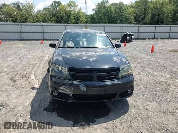2012 Dodge Avenger R/T z VIN 1C3CDZBGXCN218149, wystawiony jako Copart lot #71328255 z przebiegiem 133 380 mil mil oraz Szkoda całkowita • Salvage title. Historia ofert i sprzedaży dostępna na DreamBid. Obrazek 13.