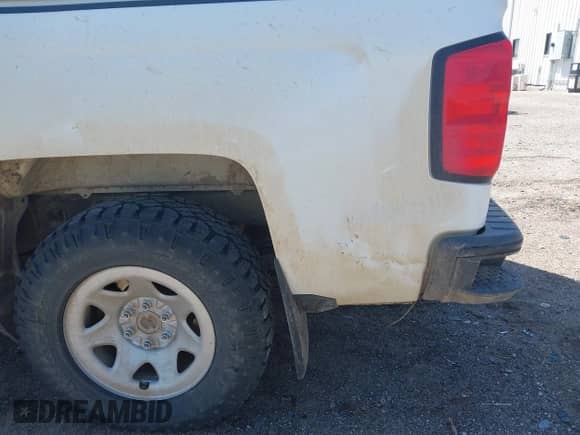 2018 Chevrolet Silverado 1500 Work Truck with VIN 1GCVKNEH1JZ336278, listed as a IAAI auction lot 42040938 with 69,684 mi miles and . Bid and sale history available at DreamBid. Image 6.