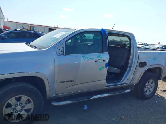 2017 Chevrolet Colorado 2WD WT с VIN 1GCGSBEN0H1152598, выставлен на аукционе IAAI как лот 42975471 с пробегом 102 972 миль миль и . История ставок и продаж доступна на DreamBid. Изображение 6.