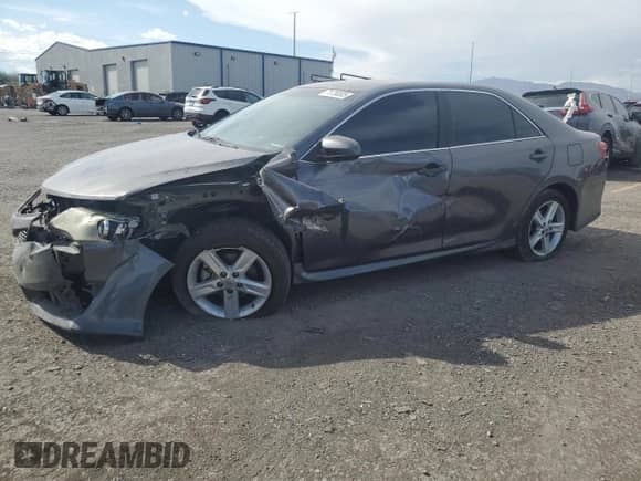 2014 Toyota Camry L с VIN 4T1BF1FK0EU453603, выставлен на аукционе Copart как лот 71736505 с пробегом 136 011 миль миль и Списание • Salvage title. История ставок и продаж доступна на DreamBid. Изображение 1.