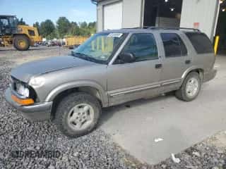 2000 Chevrolet Blazer LS с VIN 1GNDT13W8Y2273628, выставлен на аукционе Copart как лот 85509595 с пробегом 231 629 миль миль и Списание • Salvage title. История ставок и продаж доступна на DreamBid. Изображение 1.