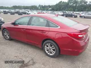 2015 Hyundai Sonata SE with VIN 5NPE24AF0FH147831, listed as a IAAI auction lot 43200446 with Not provided miles and . Bid and sale history available at DreamBid. Image 3.