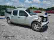 2007 Nissan Frontier SE z VIN 1N6AD07U17C448870, wystawiony jako Copart lot #62412465 z przebiegiem Nie podano mil oraz Nie do naprawy • Non repairable. Historia ofert i sprzedaży dostępna na DreamBid. Obrazek 4.