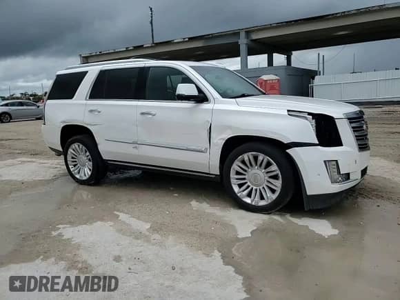 2017 Cadillac Escalade Platinum с VIN 1GYS4DKJ6HR275061, выставлен на аукционе Copart как лот 60665235 с пробегом 101 458 миль миль и Списание • Salvage title. История ставок и продаж доступна на DreamBid. Изображение 15.