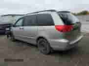 2009 Toyota Sienna CE с VIN 5TDZK29C79S283498, выставлен на аукционе Copart как лот 87069865 с пробегом 296 446 миль миль и Чистый • Clean title. История ставок и продаж доступна на DreamBid. Изображение 2.