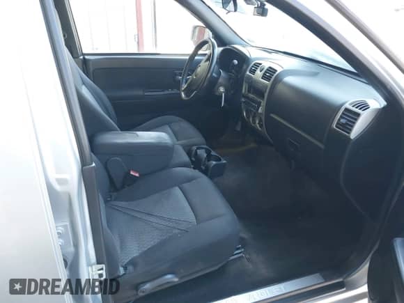 2010 Chevrolet Colorado 1LT z VIN 1GCDSCDE0A8101688, wystawiony jako IAAI lot #41631414 z przebiegiem 220 308 mil mil oraz . Historia ofert i sprzedaży dostępna na DreamBid. Obrazek 5.