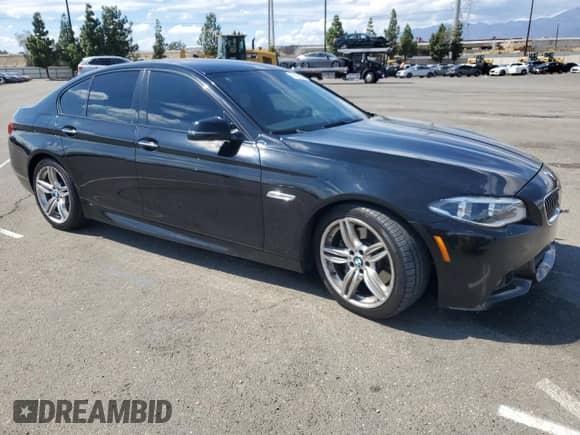 2015 BMW 5 Series 535i с VIN WBA5B1C56FG128446, выставлен на аукционе Copart как лот 81418095 с пробегом 129 912 миль миль и Списание • Salvage title. История ставок и продаж доступна на DreamBid. Изображение 4.