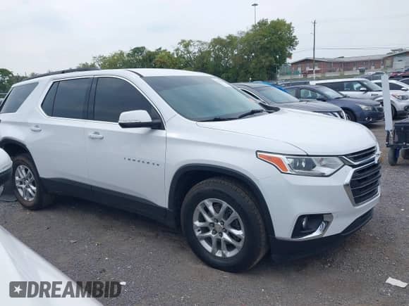 2021 Chevrolet Traverse LT z VIN 1GNERHKW4MJ233642, wystawiony jako IAAI lot #43240454 z przebiegiem 55 052 mil mil oraz . Historia ofert i sprzedaży dostępna na DreamBid. Obrazek 13.