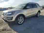 2017 Ford Explorer Limited z VIN 1FM5K7FH6HGE10838, wystawiony jako Copart lot #63212165 z przebiegiem 104 904 mil mil oraz Szkoda całkowita • Salvage title. Historia ofert i sprzedaży dostępna na DreamBid. Obrazek 1.