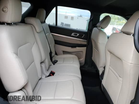 2018 Ford Explorer XLT с VIN 1FM5K8D80JGB81474, выставлен на аукционе Copart как лот 84808915 с пробегом 40 677 миль миль и Списание • Salvage title. История ставок и продаж доступна на DreamBid. Изображение 11.