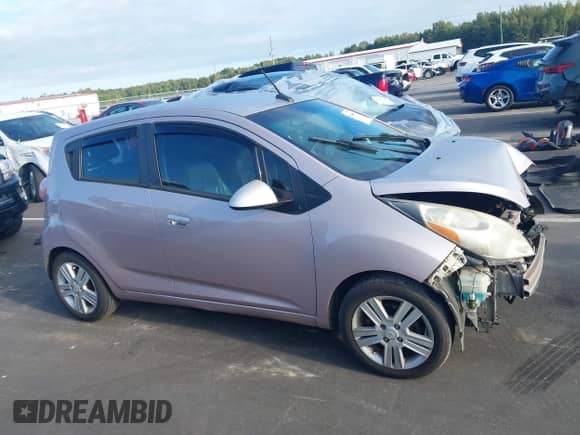 2013 Chevrolet Spark LT с VIN KL8CD6S97DC535193, выставлен на аукционе IAAI как лот 43359875 с пробегом 145 978 миль миль и . История ставок и продаж доступна на DreamBid. Изображение 14.