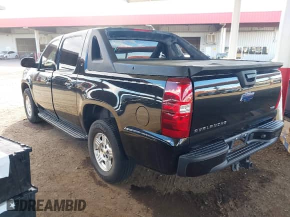 2007 Chevrolet Avalanche 3LT with VIN 3GNEC12067G251389, listed as a IAAI auction lot 43201249 with 164,335 mi miles and . Bid and sale history available at DreamBid. Image 3.