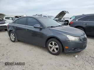 2013 Chevrolet Cruze 1LT с VIN 1G1PC5SB8D7149330, выставлен на аукционе Copart как лот 81519235 с пробегом 155 962 миль миль и Чистый • Clean title. История ставок и продаж доступна на DreamBid. Изображение 4.