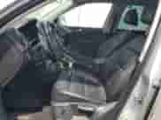 2013 Volkswagen Tiguan SE z VIN WVGAV3AX3DW612758, wystawiony jako Copart lot #53255775 z przebiegiem 121 681 mil mil oraz Czysty tytuł • Clean title. Historia ofert i sprzedaży dostępna na DreamBid. Obrazek 7.