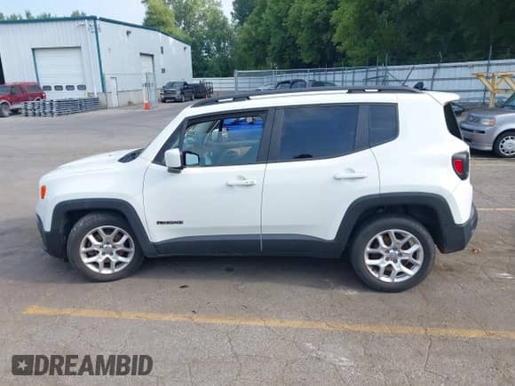 2017 Jeep Renegade Latitude с VIN ZACCJABB3HPE48978, выставлен на аукционе IAAI как лот 42988398 с пробегом 122 734 миль миль и . История ставок и продаж доступна на DreamBid. Изображение 14.
