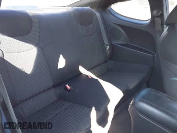 2011 Hyundai Genesis Coupe с VIN KMHHT6KD6BU043293, выставлен на аукционе IAAI как лот 43038785 с пробегом 94 207 миль миль и . История ставок и продаж доступна на DreamBid. Изображение 8.