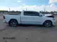 2019 Ram 1500 Limited z VIN 1C6SRFHT1KN594935, wystawiony jako IAAI lot #43259697 z przebiegiem 156 251 mil mil oraz . Historia ofert i sprzedaży dostępna na DreamBid. Obrazek 13.