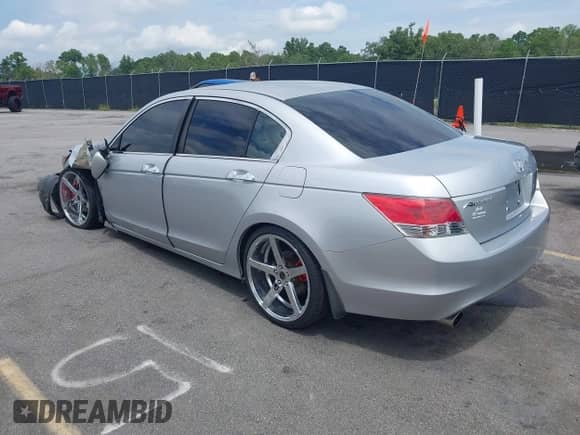 2009 Honda Accord EX with VIN 1HGCP36749A044431, listed as a IAAI auction lot 42954920 with 165,126 mi miles and . Bid and sale history available at DreamBid. Image 3.