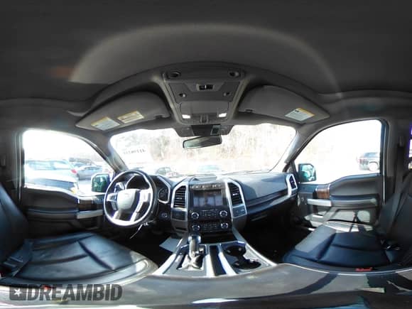 2020 Ford F-150 XL с VIN 1FTEW1EP4LKE68340, выставлен на аукционе IAAI как лот 41198215 с пробегом 95 450 миль миль и . История ставок и продаж доступна на DreamBid. Изображение 19.