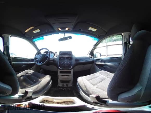 2014 Dodge Grand Caravan SE 30th Anniversary с VIN 2C4RDGBGXER419775, выставлен на аукционе IAAI как лот 41913747 с пробегом 93 322 миль миль и . История ставок и продаж доступна на DreamBid. Изображение 18.