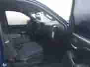 2016 Chevrolet Silverado 1500 LT z VIN 3GCPCREC4GG236492, wystawiony jako IAAI lot #43440799 z przebiegiem Nie podano mil oraz . Historia ofert i sprzedaży dostępna na DreamBid. Obrazek 5.