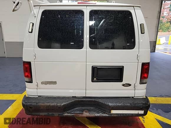 2014 Ford Econoline Cargo Commercial с VIN 1FTNE2EL8EDB13779, выставлен на аукционе IAAI как лот 43542116 с пробегом 116 815 миль миль и . История ставок и продаж доступна на DreamBid. Изображение 1.