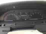 1994 Saturn SL с VIN 1G8ZK5571RZ301061, выставлен на аукционе Copart как лот 55270685 с пробегом 31 990 миль миль и Чистый • Clean title. История ставок и продаж доступна на DreamBid. Изображение 9.