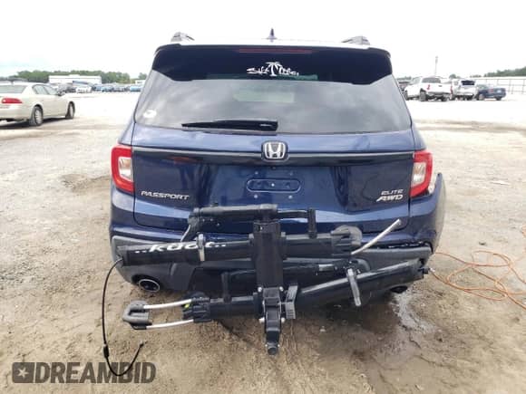 2019 Honda Passport Elite with VIN 5FNYF8H08KB016522, listed as a Copart auction lot 70820995 with 62,796 mi miles and Non repairable. Bid and sale history available at DreamBid. Image 6.